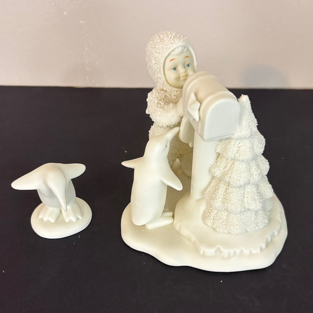 Vintage Snow-babies “You Didn’t Forget Me” extra Penguin Holiday Figurines